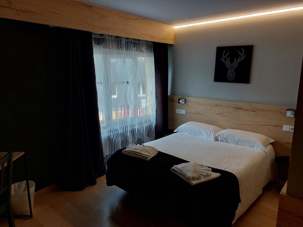 Hotel Mirtil Pas De La Casa Exteriör bild